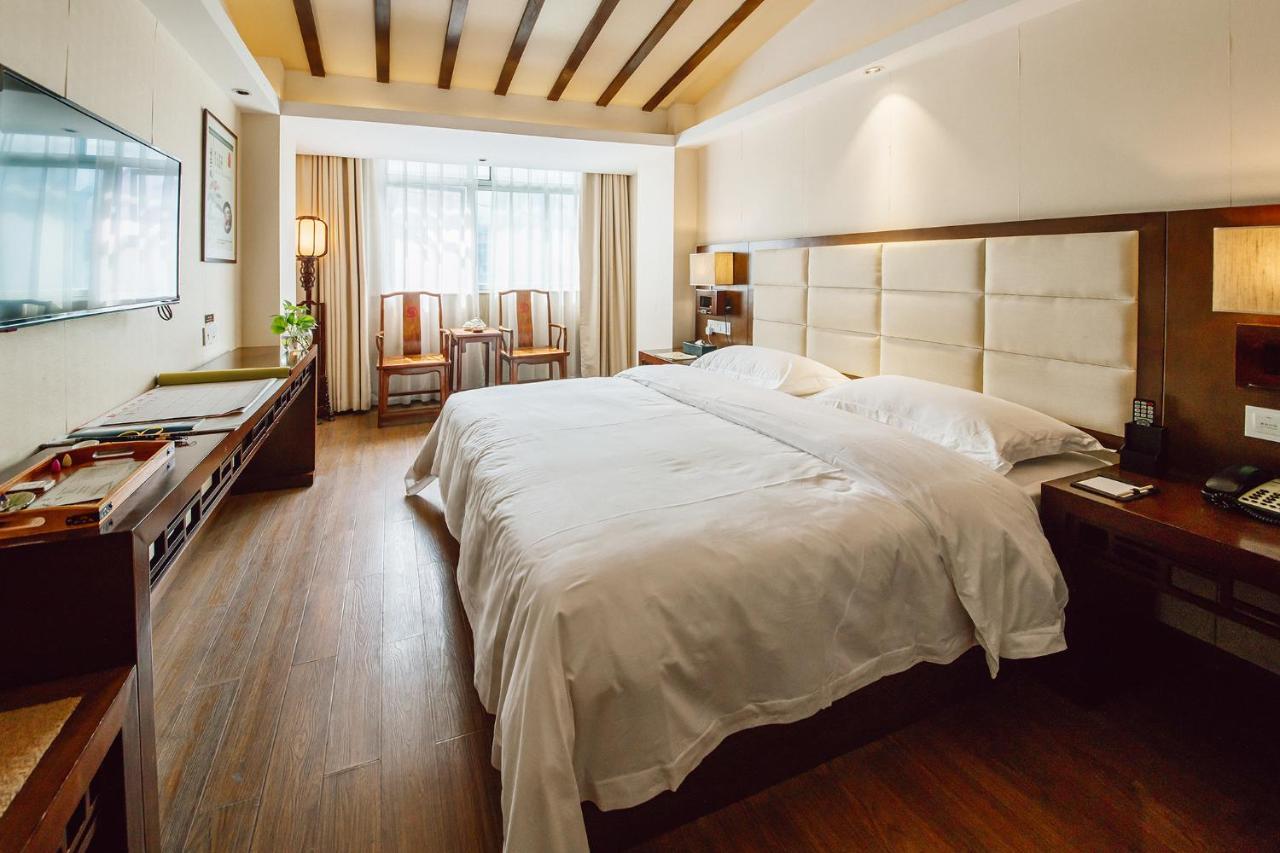 Oriental Hotel Zhangmutou Экстерьер фото